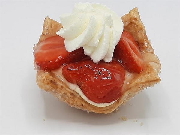 Aardbeienschelp met slagroom